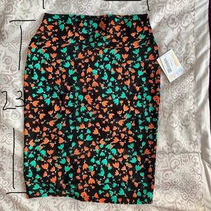 LulaRoe Cassie skirt